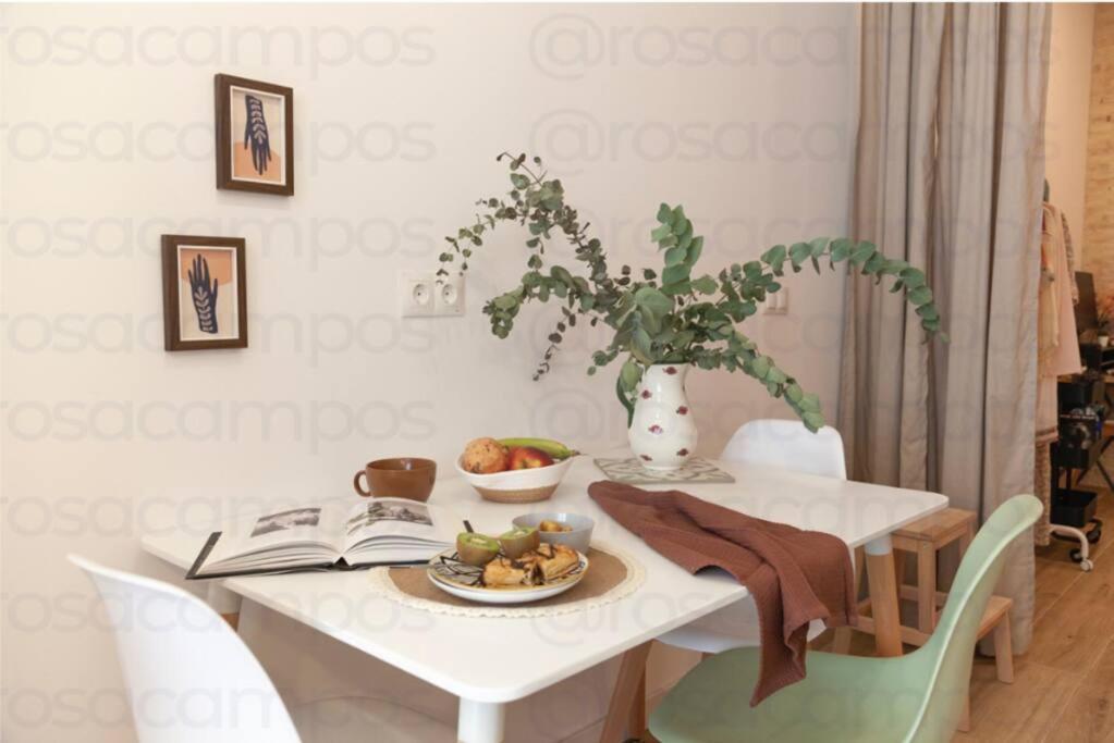 Rb - Urban Loft Retreat, Comfort & Good Location Valencia Exteriör bild