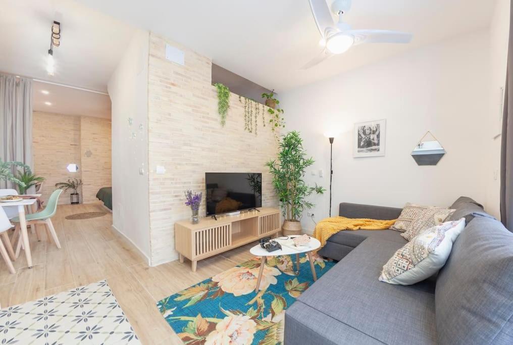Rb - Urban Loft Retreat, Comfort & Good Location Valencia Exteriör bild