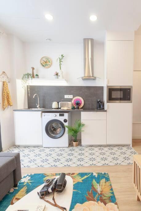Rb - Urban Loft Retreat, Comfort & Good Location Valencia Exteriör bild